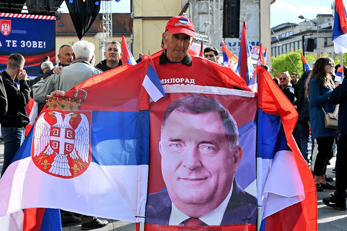 Bosnia’s Fragile Peace Faces Its Gravest Test Since Dayton